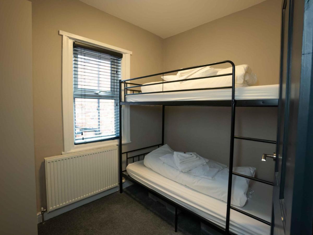 Pass The Keys Amazing, Newly Renovated 5Bedroom House Sleeps 10 Scarborough Exterior photo